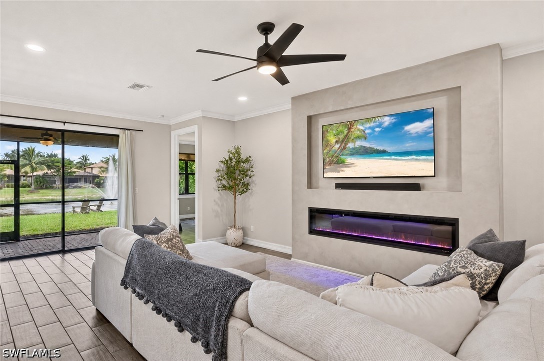 4 Bed Waterfront Home for Sale in Tuscany Pointe, photo 3