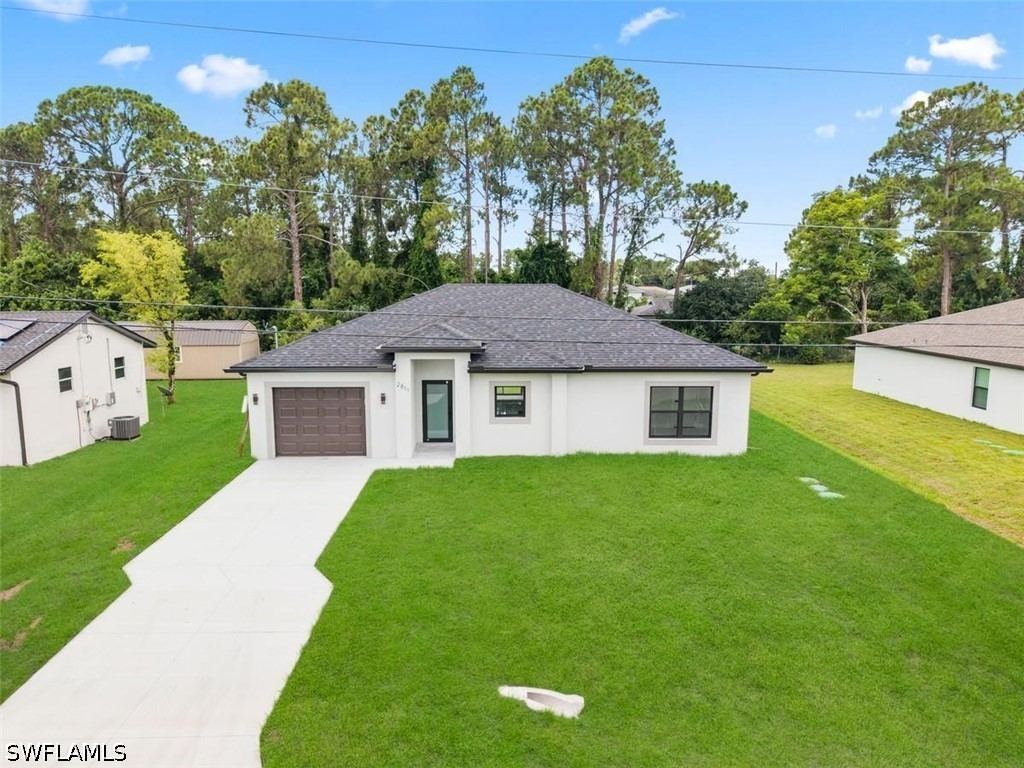 3 Bed SingleFamilyResidence for Sale in Lehigh Acres, photo 3