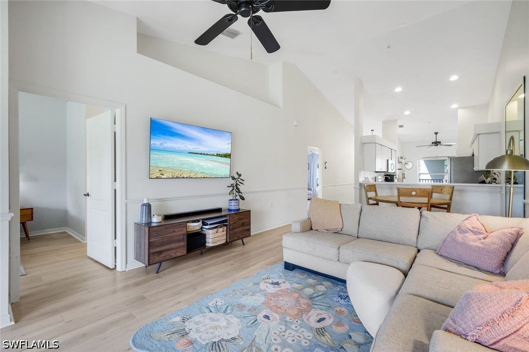 2 Bed Condominium for Sale in Stoneybrook, photo 3