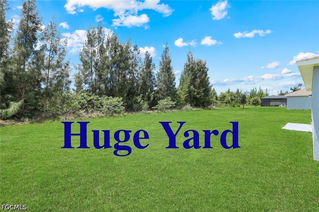 4 Bed SingleFamilyResidence for Sale in Cape Coral, photo 3