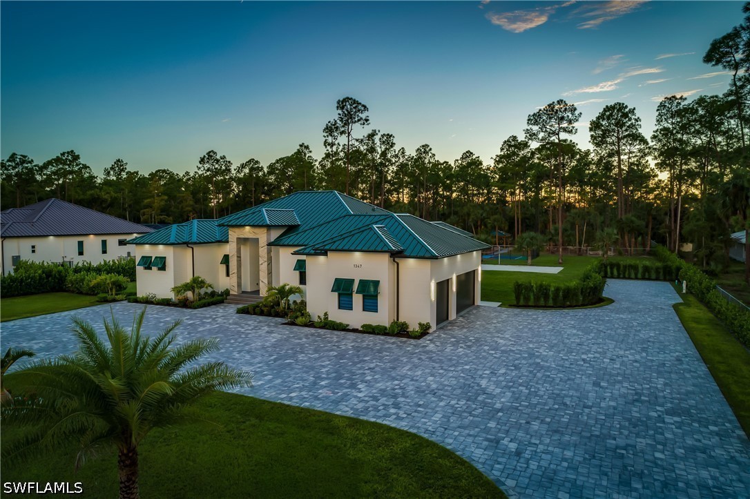 4 Bed Pool Home for Sale in Naples, photo 3