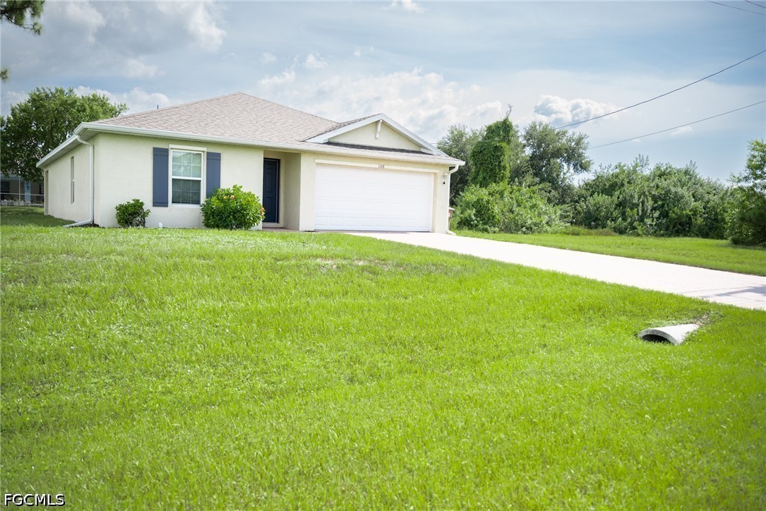 4 Bed SingleFamilyResidence for Sale in Cape Coral, photo 3