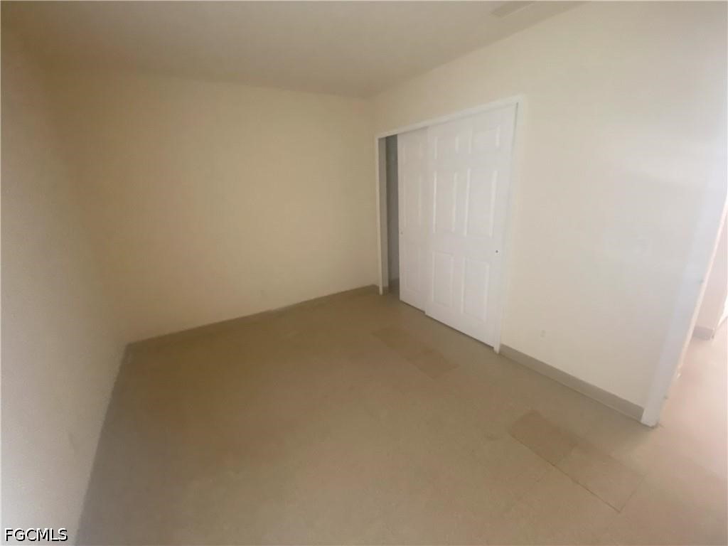 2 Bed Condominium for Sale in Fort Myers, photo 3