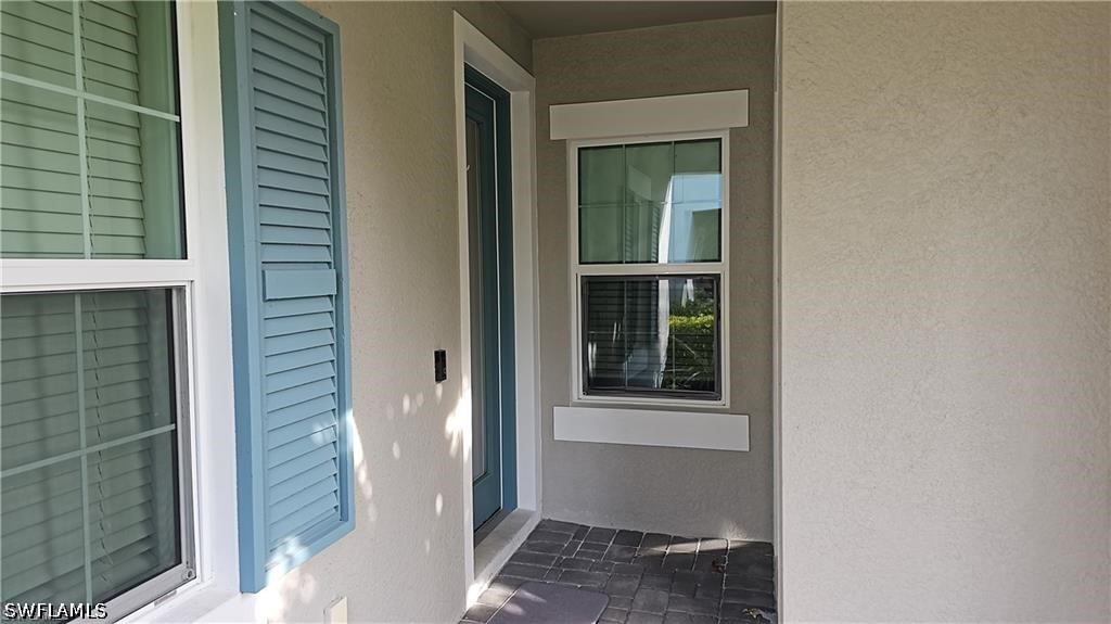 3 Bed Attached for Sale in Naples, photo 3