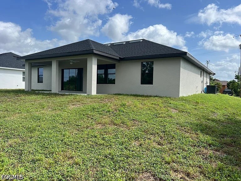 3 Bed SingleFamilyResidence for Sale in Lehigh Acres, photo 3