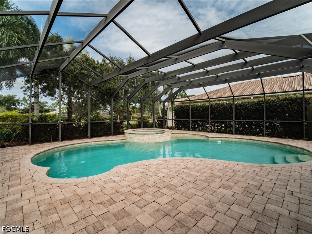 3 Bed Pool Home for Sale in Rookery Pointe, photo 3