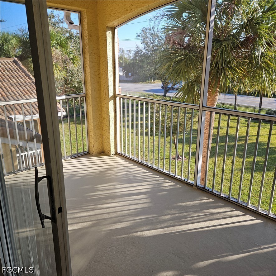 1 Bed Condominium for Sale in Tuscany Gardens, photo 3