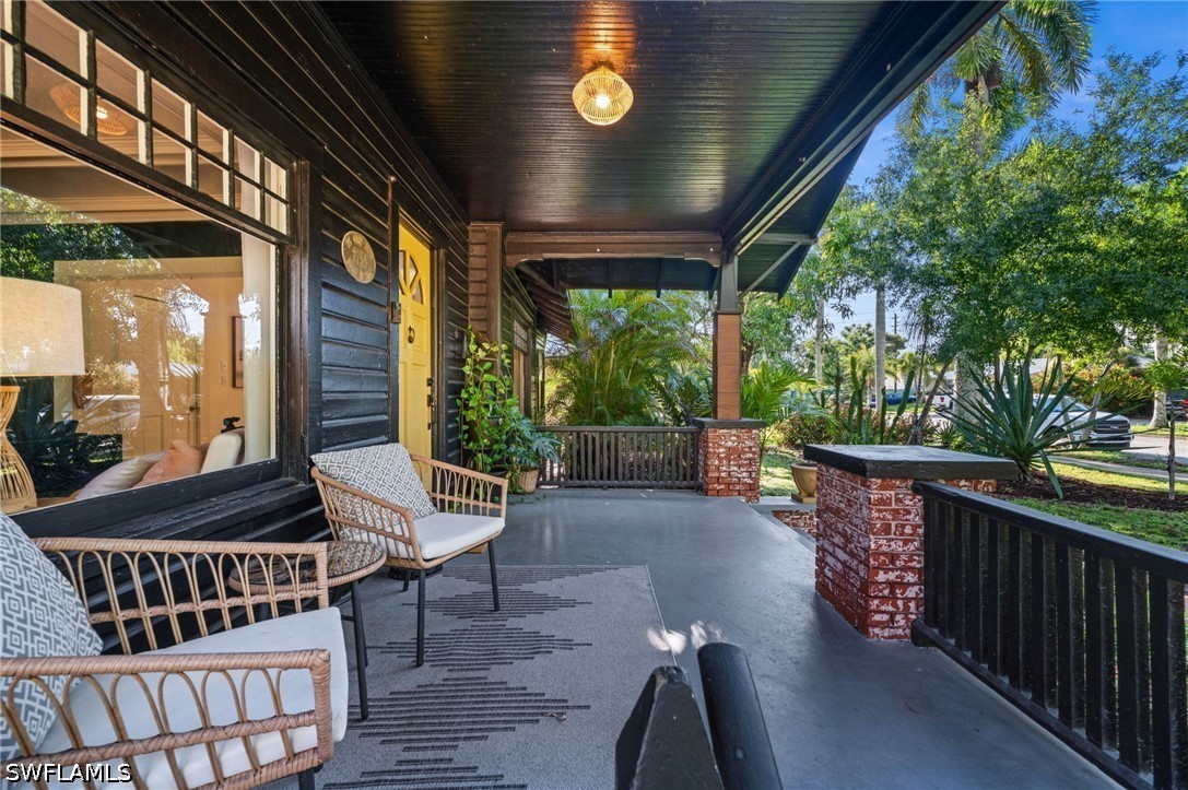 3 Bed SingleFamilyResidence for Sale in Dean Park, photo 3