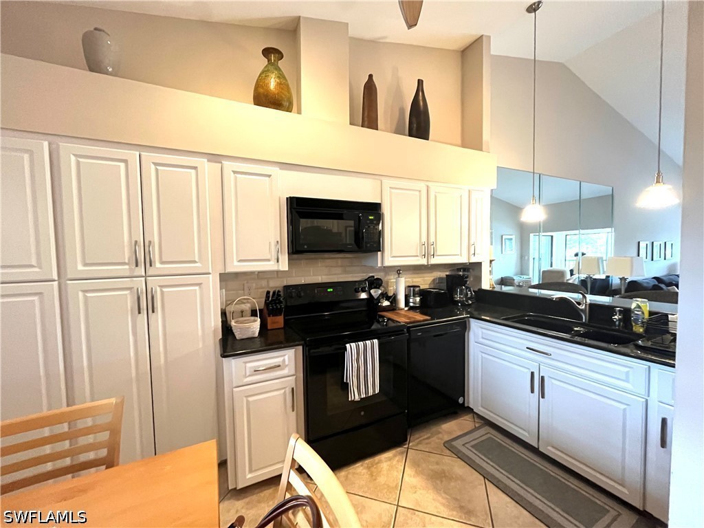 2 Bed Waterfront Home for Sale in Retreat, photo 3
