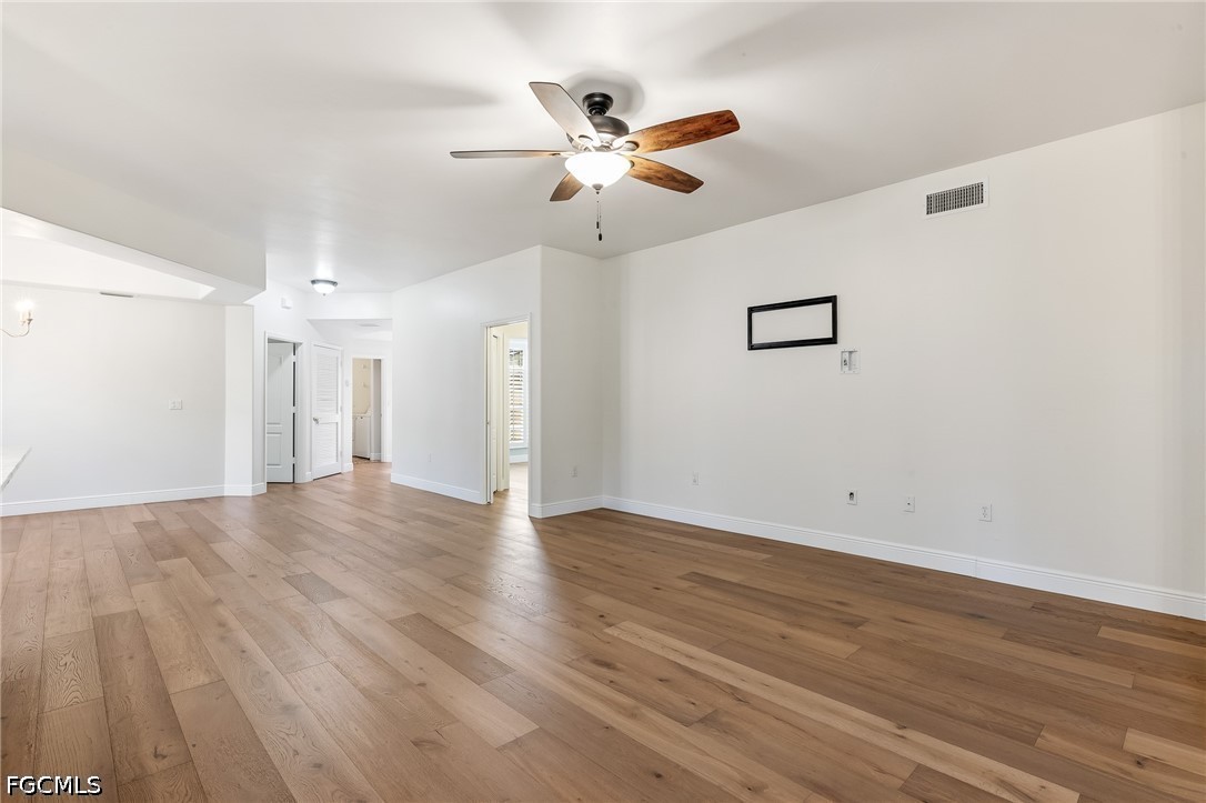2 Bed Condominium for Sale in North Fort Myers, photo 3