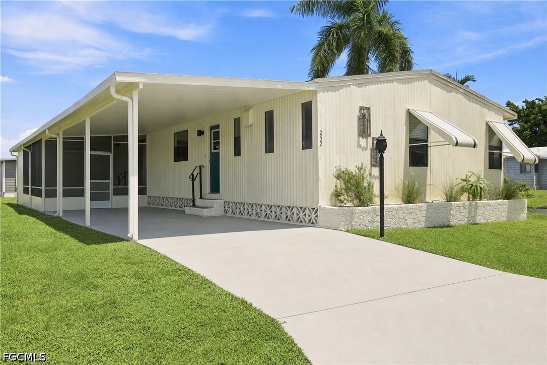 3 Bed ManufacturedHome for Sale in Quail Roost, photo 3