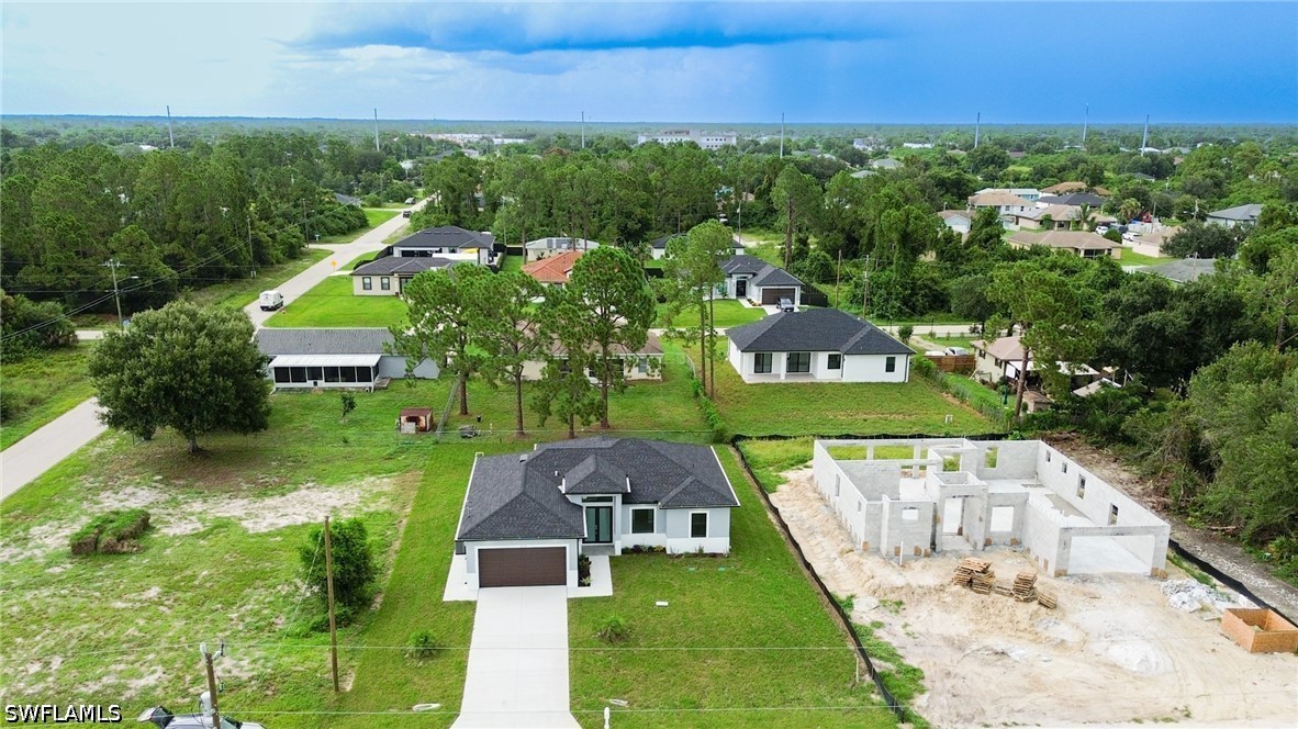 4 Bed SingleFamilyResidence for Sale in Lehigh Acres, photo 3