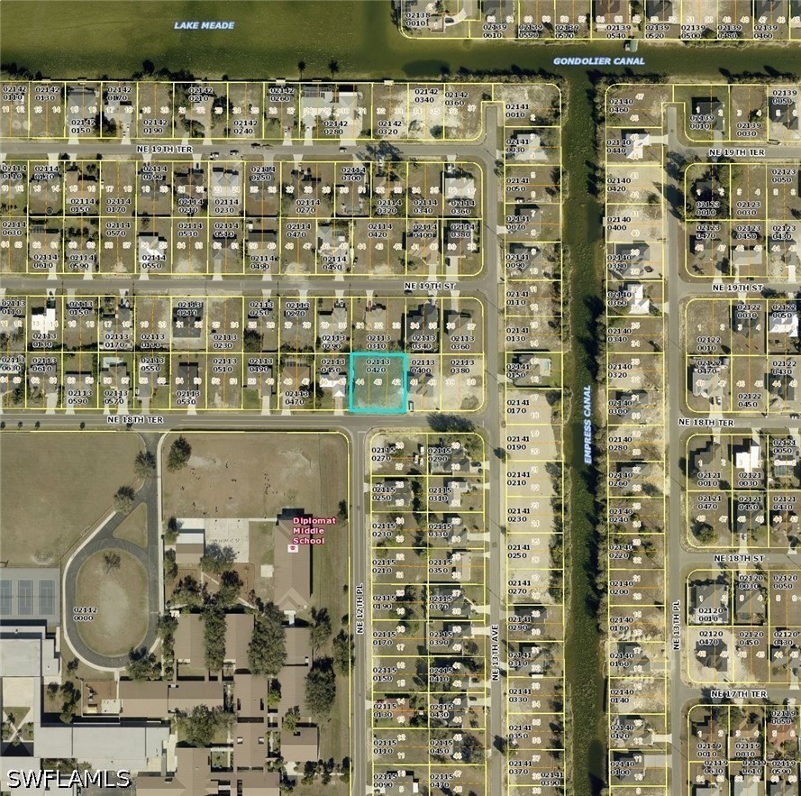 Residential for Sale in Cape Coral, photo 3
