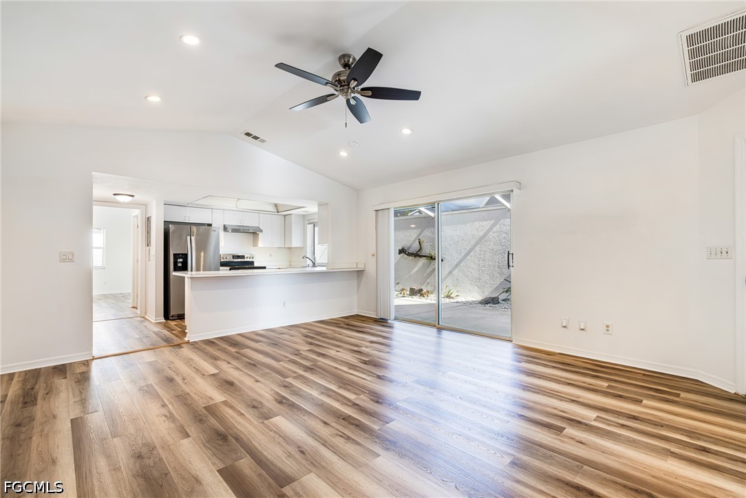 2 Bed Attached for Sale in Enclave, photo 3