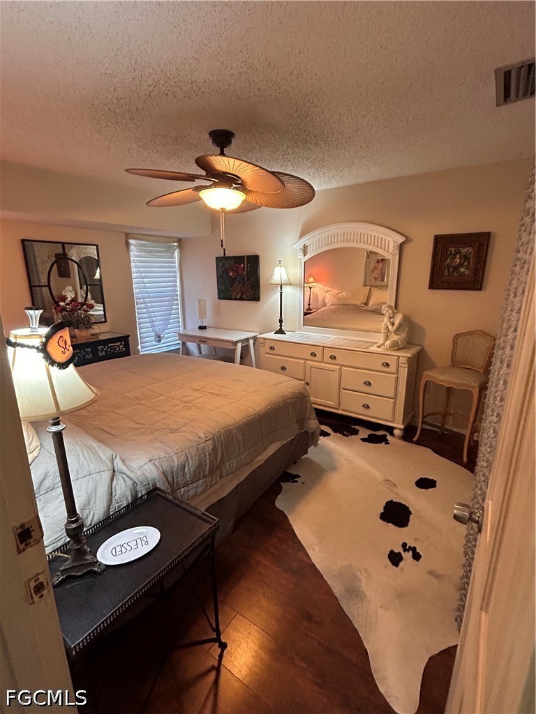 1 Bed Attached for Sale in Bonita Farms, photo 3