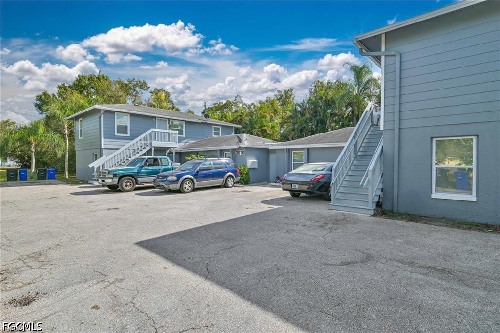 MultiFamily for Sale in Fort Myers, photo 3