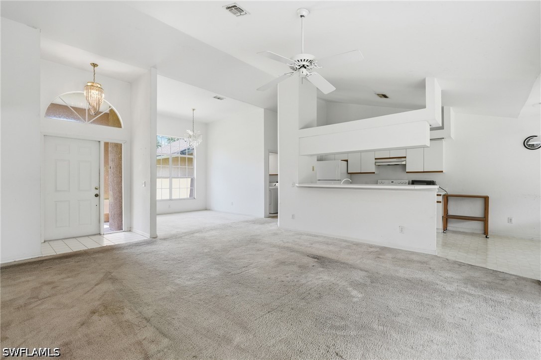 3 Bed SingleFamilyResidence for Sale in Naples, photo 3