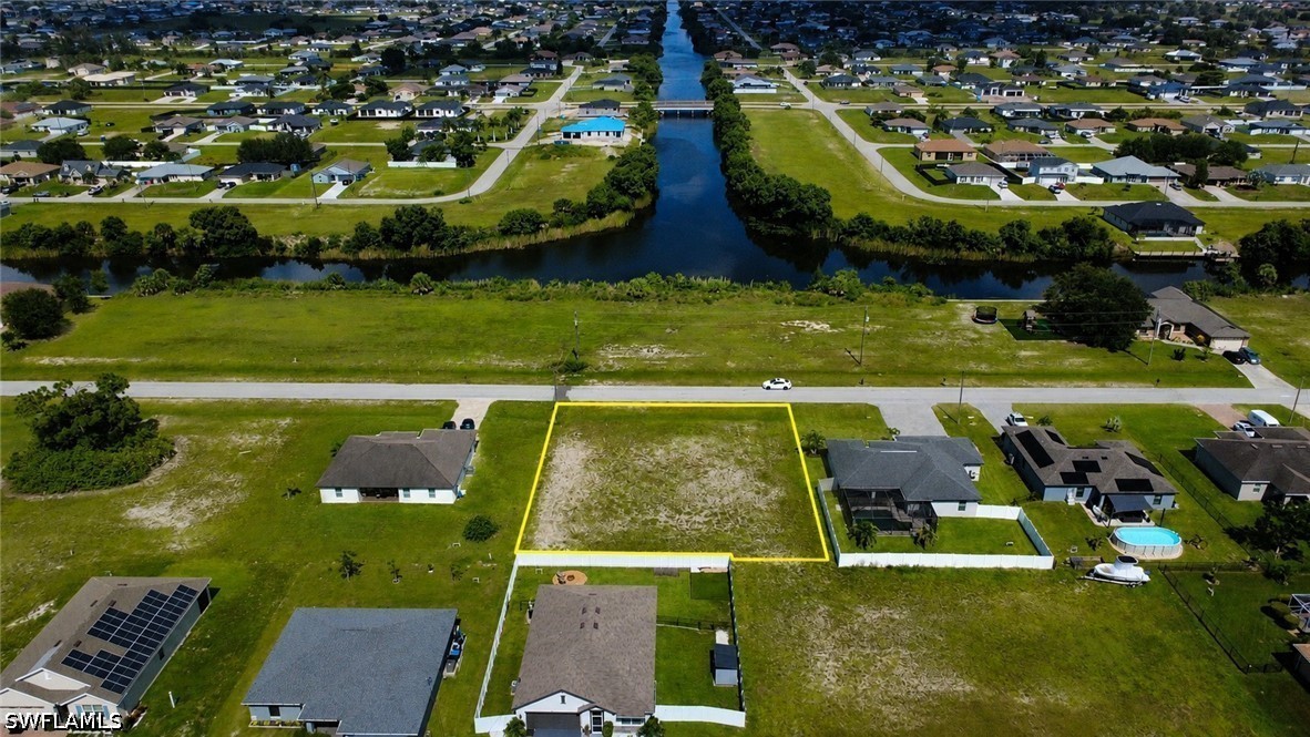 Residential for Sale in Cape Coral, photo 3