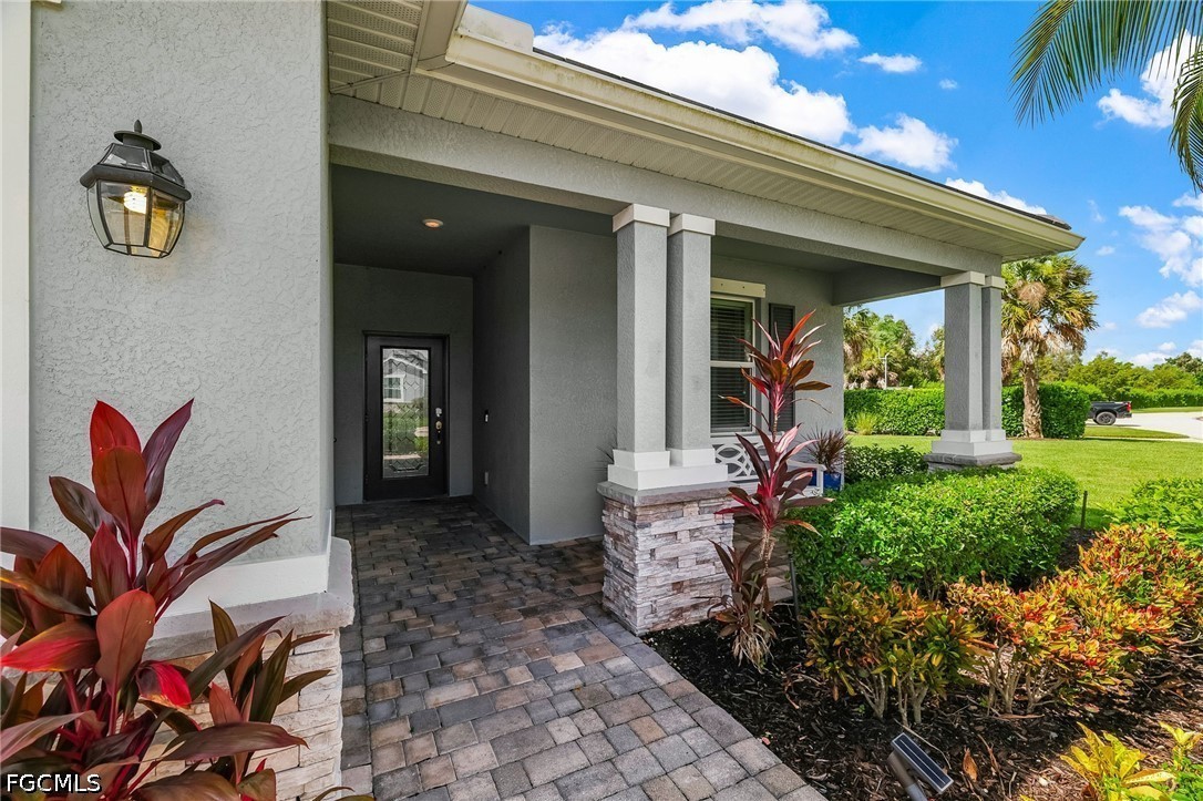 3 Bed Pool Home for Sale in Mirada, photo 3
