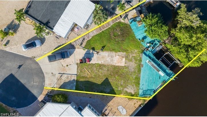 Waterfront Home for Sale in Bonita Springs, photo 3