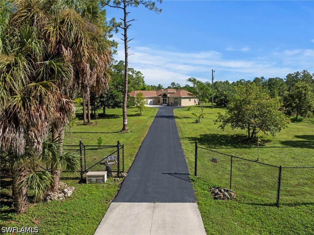 3 Bed Waterfront Home for Sale in Naples, photo 3