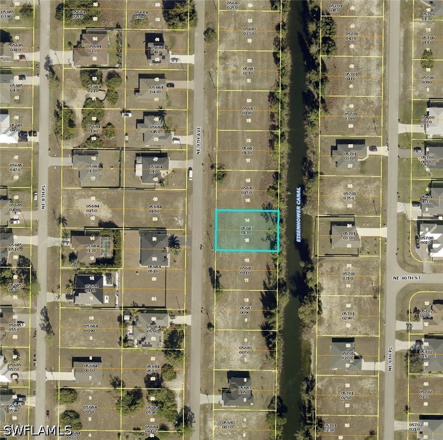 Waterfront Home for Sale in Cape Coral, photo 3