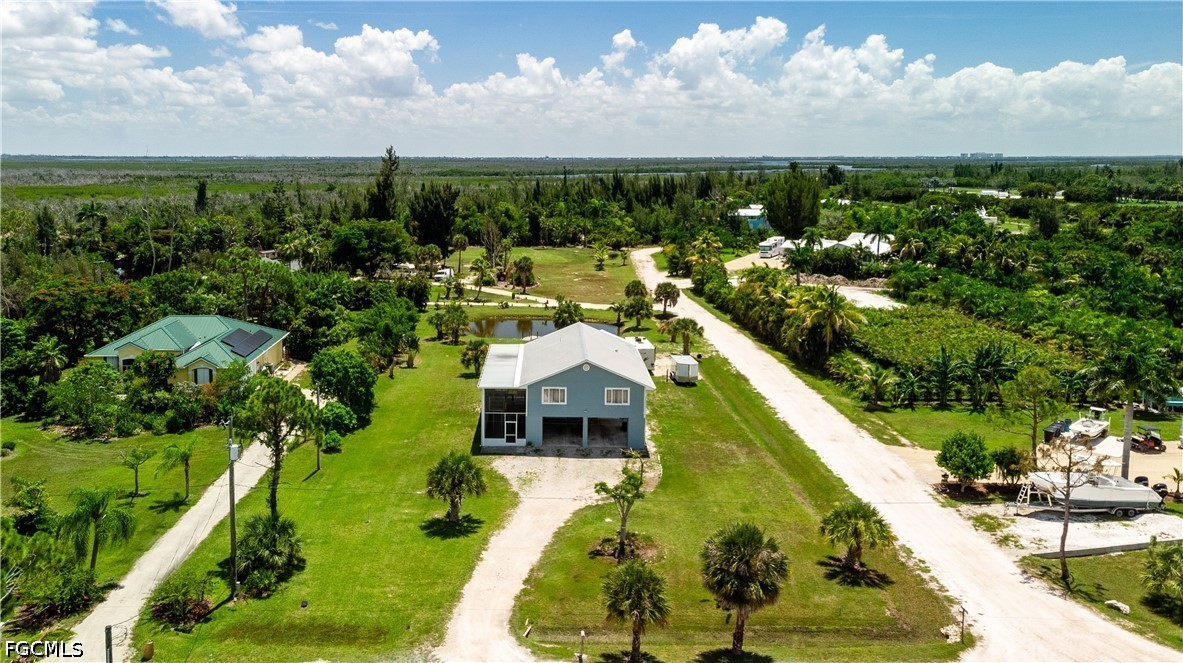 3 Bed Waterfront Home for Sale in Gulf Shores Estates, photo 3