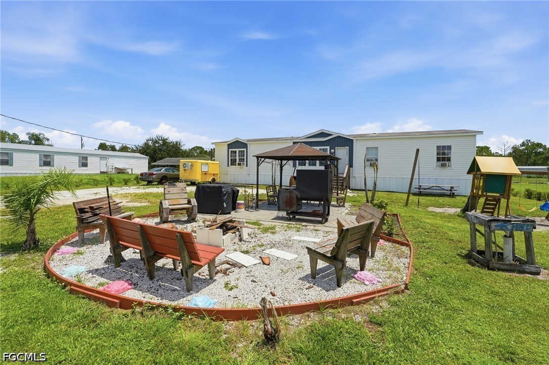 4 Bed ManufacturedHome for Sale in Labelle, photo 3