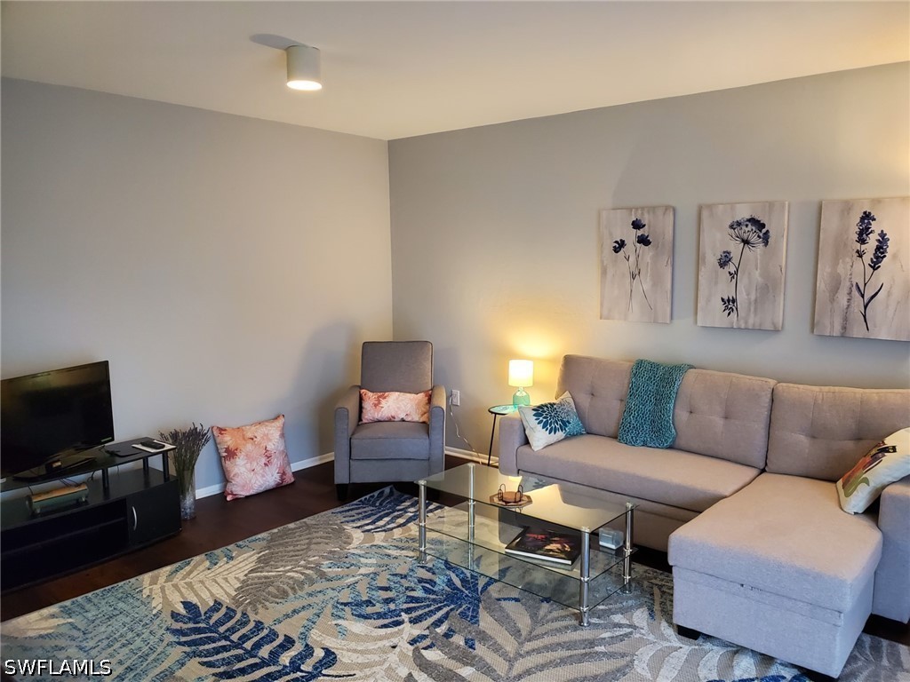 1 Bed Condominium for Sale in The Greens, photo 3