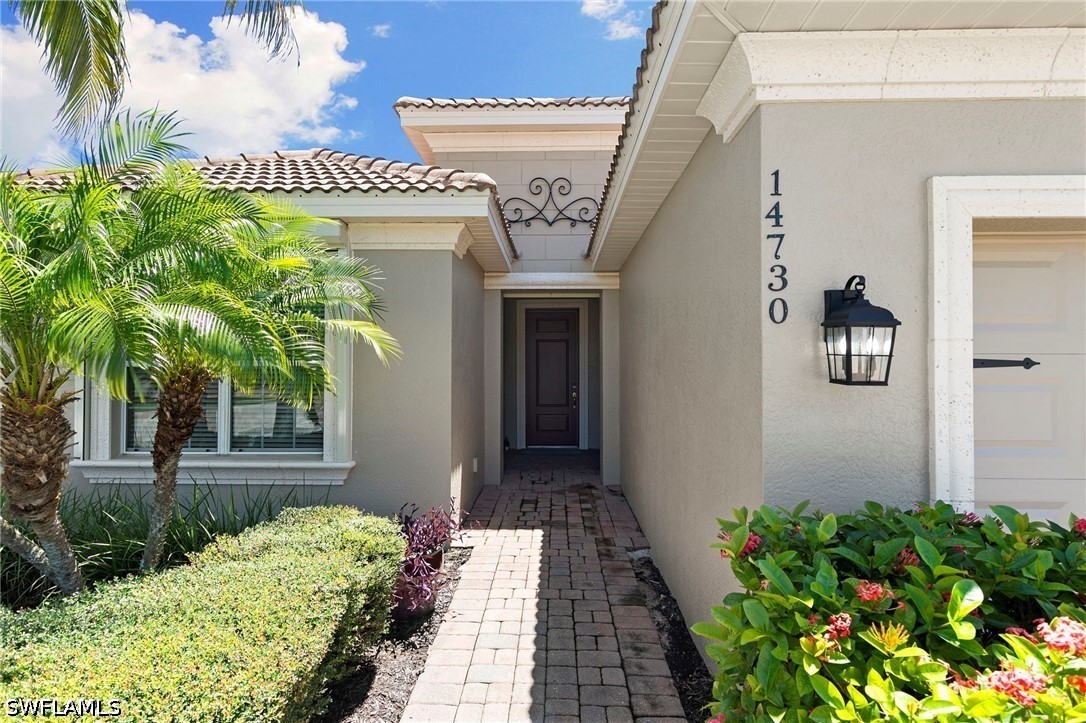 3 Bed SingleFamilyResidence for Sale in Naples, photo 3