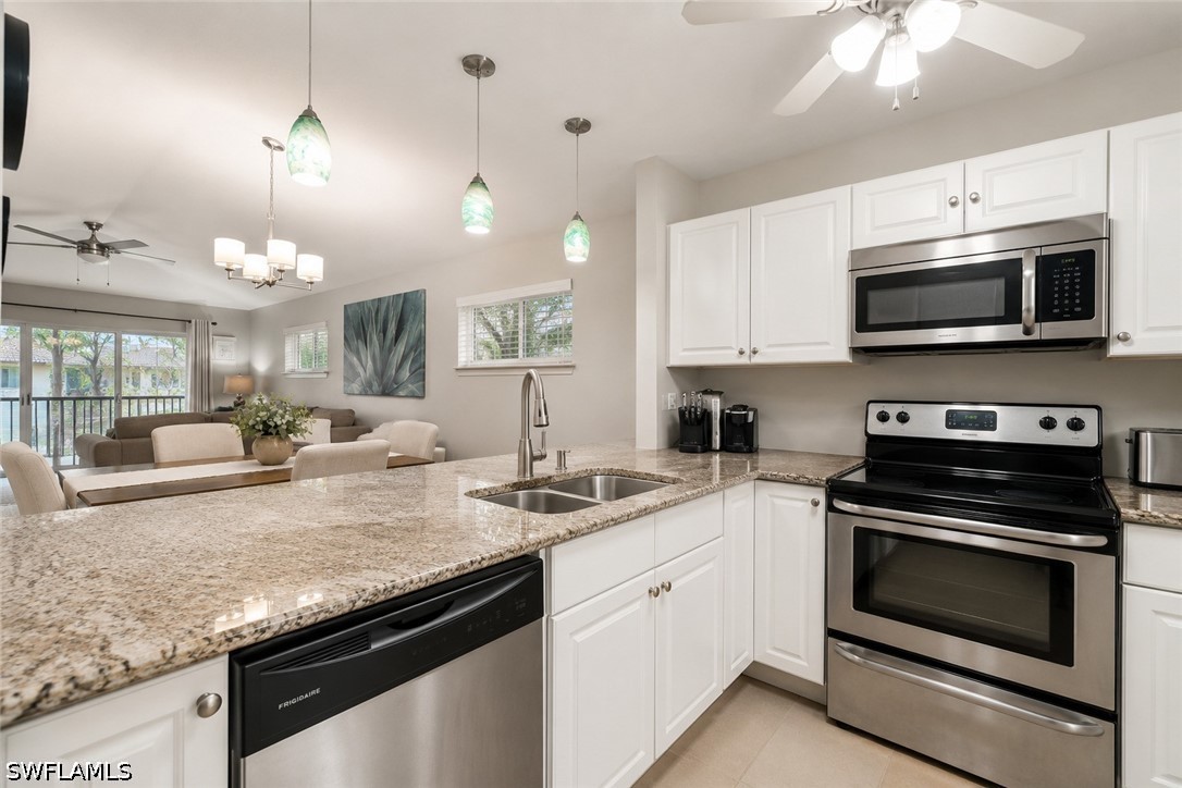 2 Bed Waterfront Home for Sale in Naples, photo 3