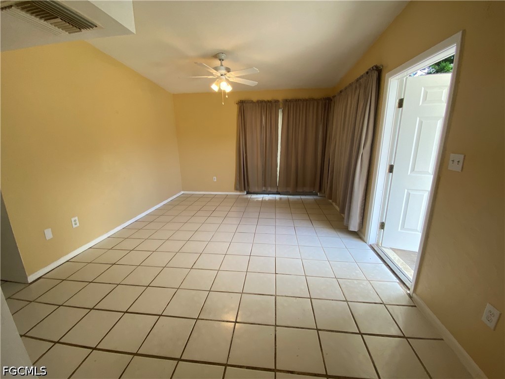 3 Bed SingleFamilyResidence for Sale in Orange Terrace, photo 3