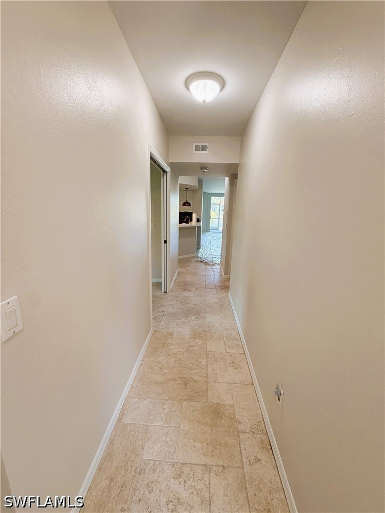 2 Bed Waterfront Home for Sale in Pipers Grove, photo 3