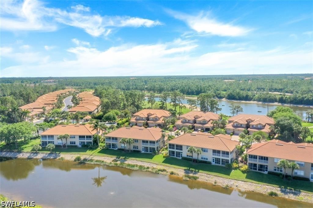 3 Bed Condominium for Sale in Naples, photo 3
