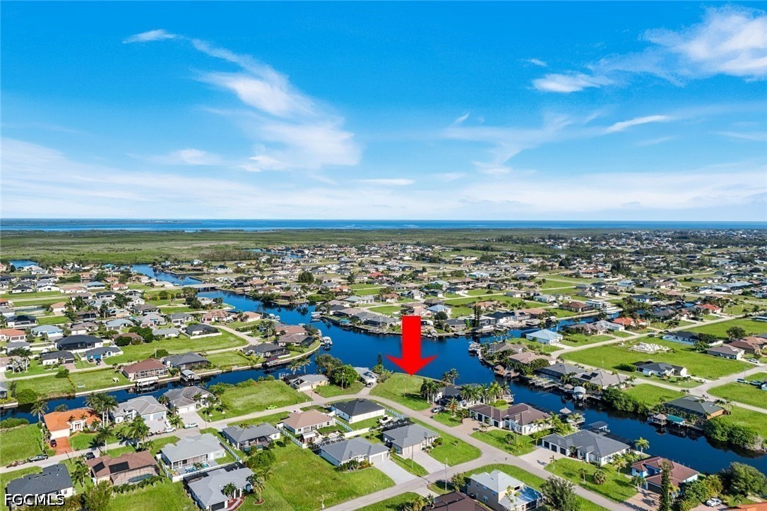Waterfront Home for Sale in Cape Coral, photo 3