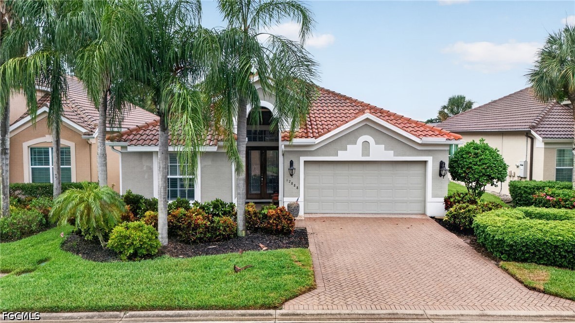 2 Bed Pool Home for Sale in Tivoli, photo 3