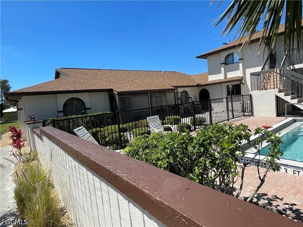 2 Bed Condominium for Sale in Cape Coral, photo 3