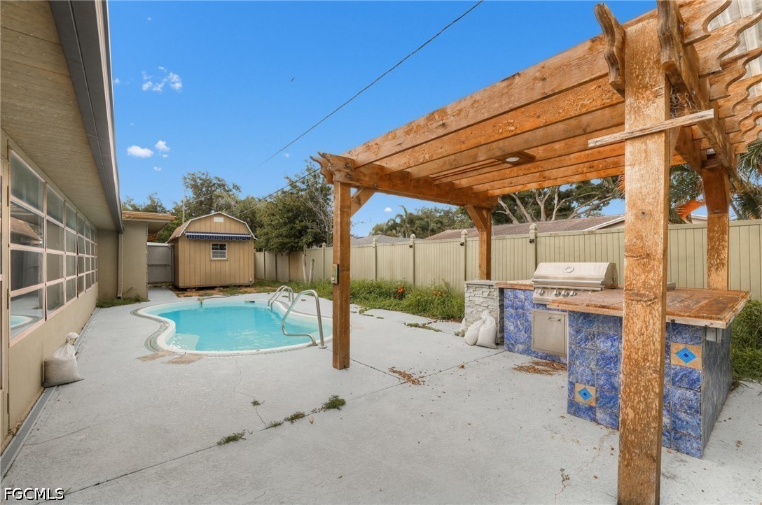 4 Bed Pool Home for Sale in Not Applicable, photo 3