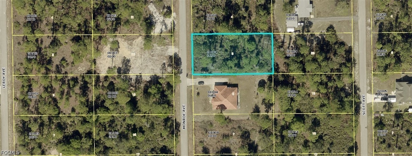 Residential for Sale in Lehigh Acres, photo 3