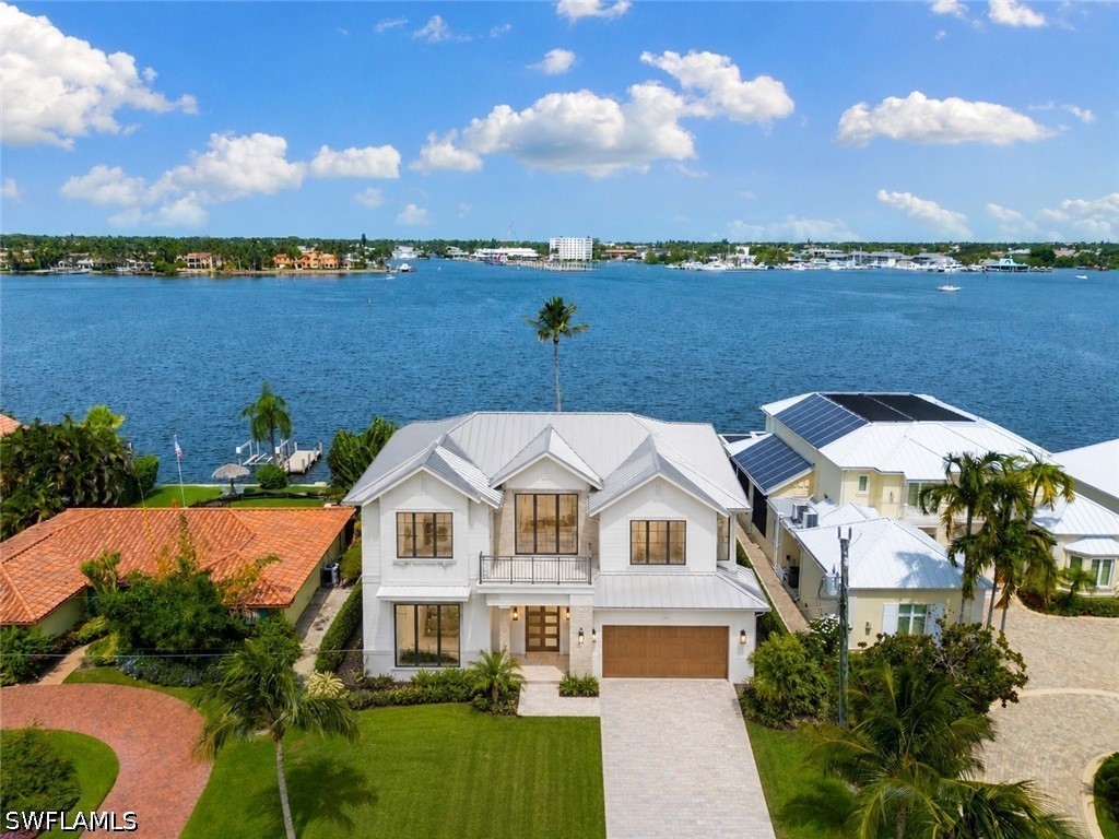 4 Bed Pool Home for Sale in Royal Harbor, photo 3