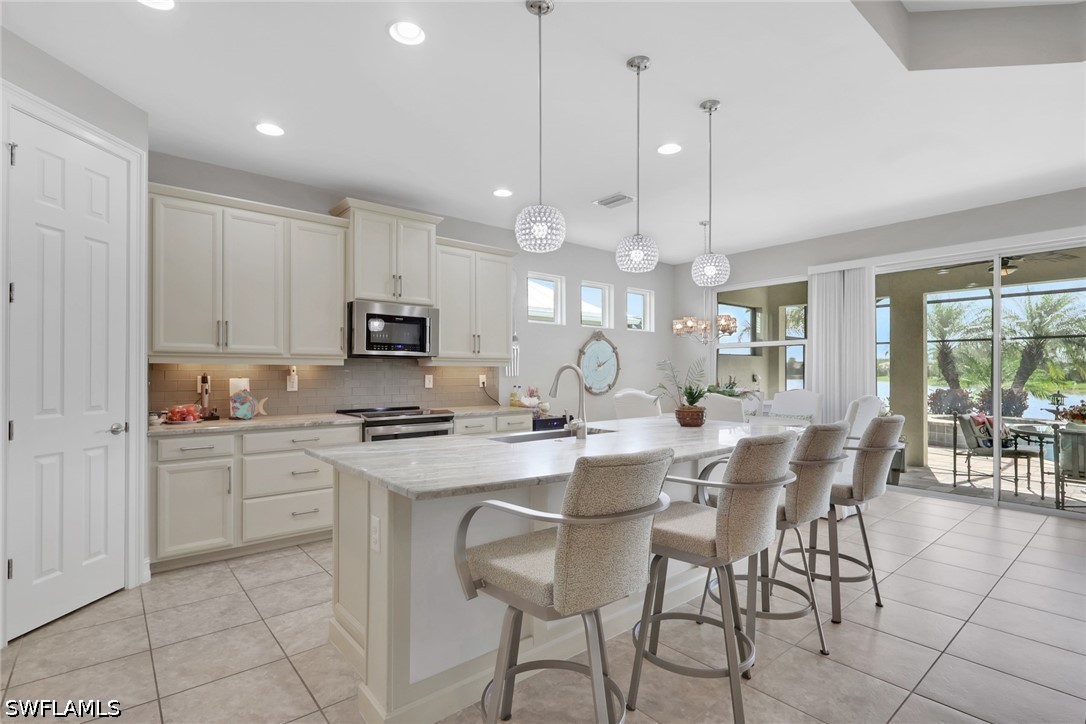 4 Bed Pool Home for Sale in Egret Landing, photo 3