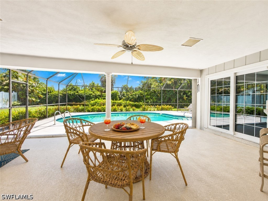 4 Bed Pool Home for Sale in Moorings, photo 3