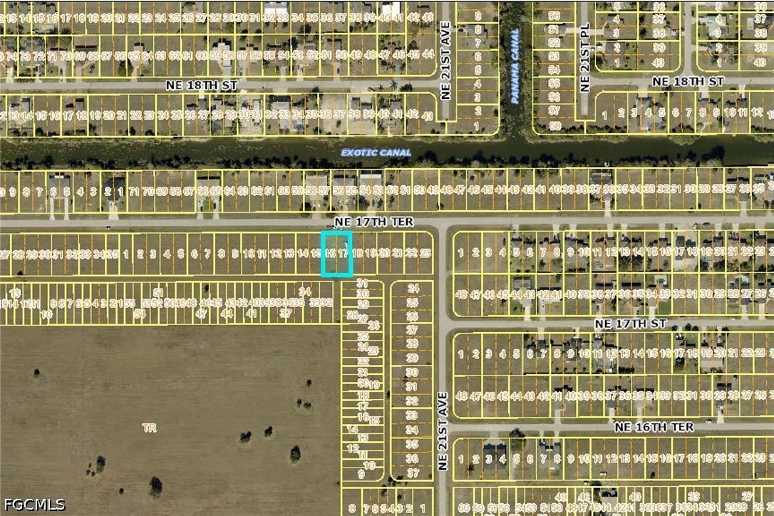 Commercial for Sale in Cape Coral, photo 3