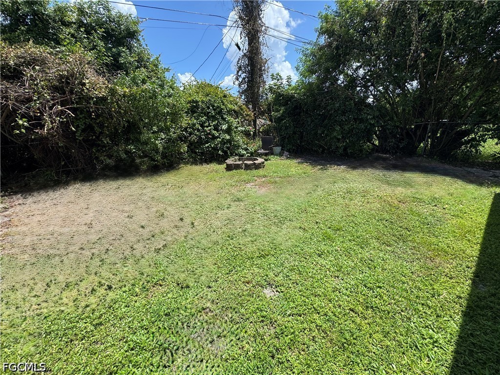 2 Bed Duplex for Sale in Cape Coral, photo 3
