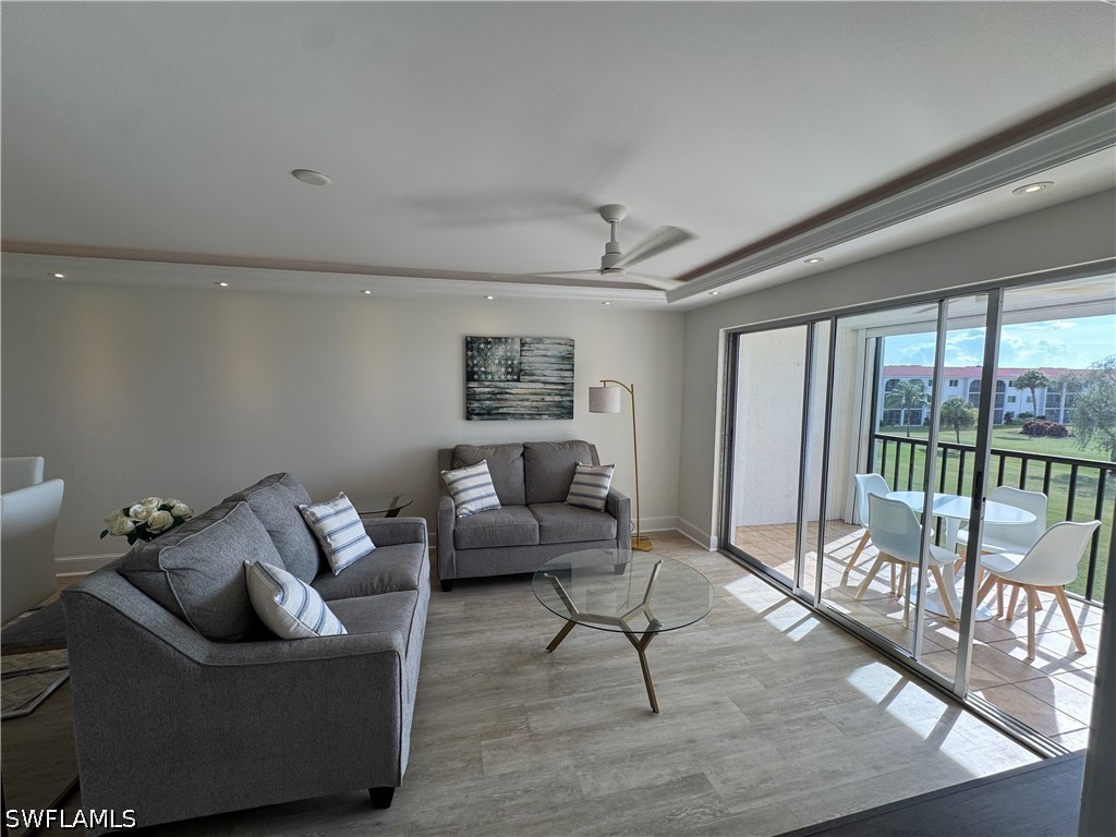 2 Bed Condominium for Sale in Naples, photo 3