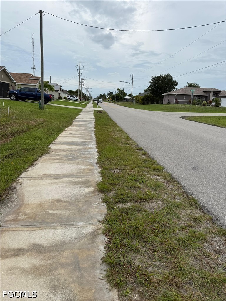 Residential for Sale in Cape Coral, photo 3