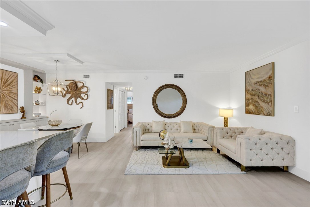 2 Bed Condominium for Sale in Naples, photo 3