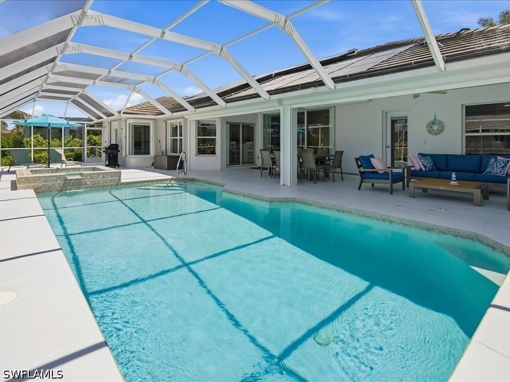 4 Bed Pool Home for Sale in Marco Island, photo 3