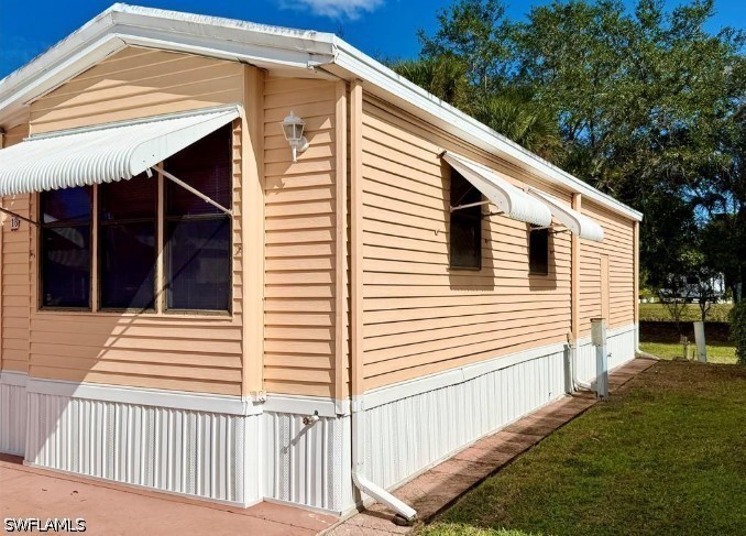 1 Bed ManufacturedHome for Sale in Naples, photo 3