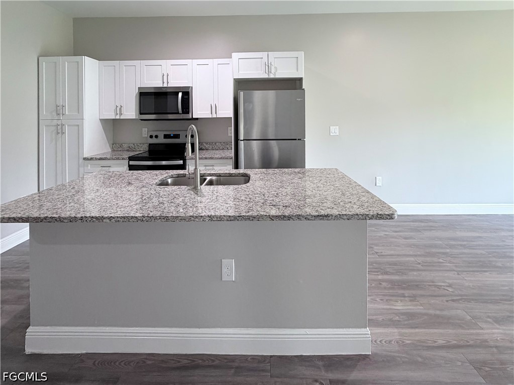2 Bed Duplex for Sale in Lehigh Acres, photo 3